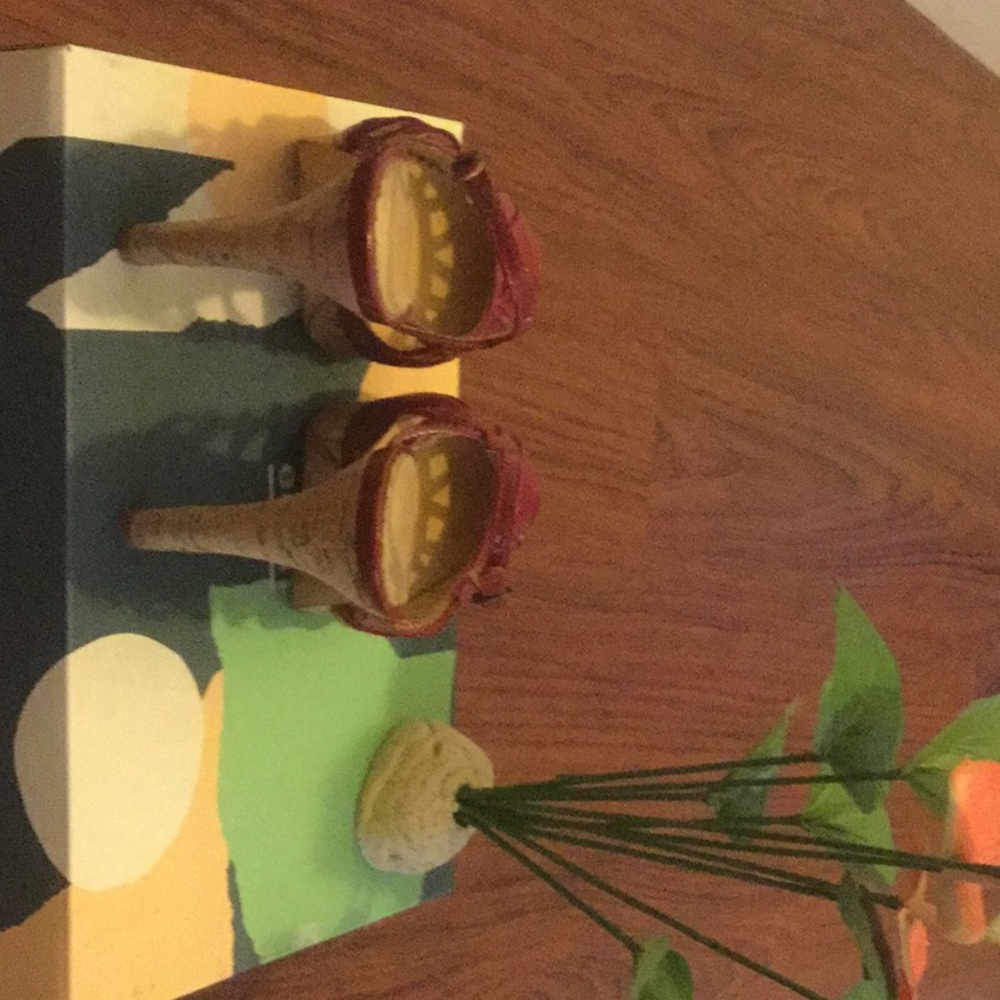 Heels - Picture 4 of 6